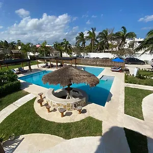 & Club Ojo De Agua Otel